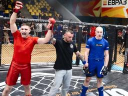 Татамидағы триумф сәті Нұрын Тағылда.