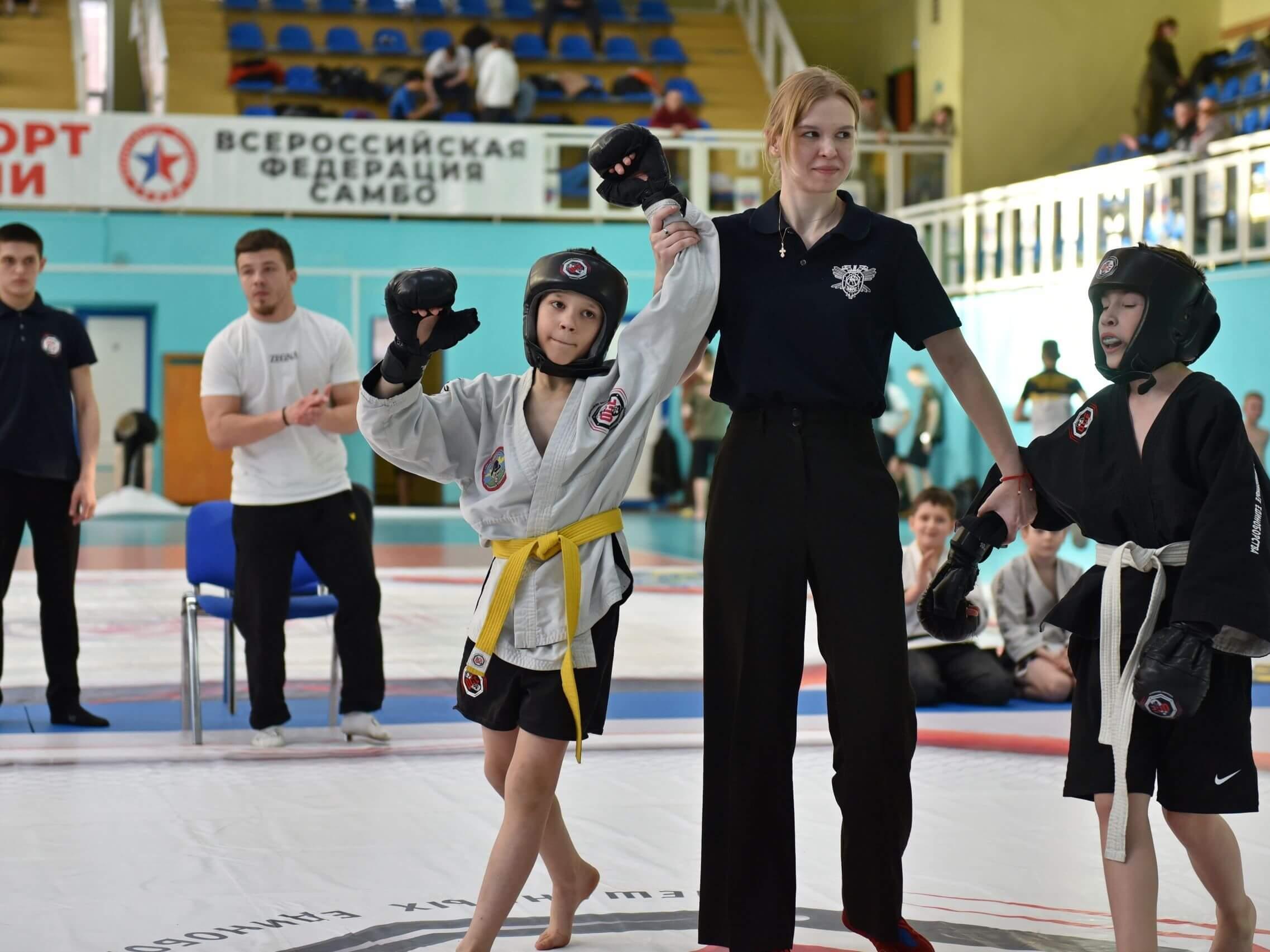 Триумф сәті: Захар Курапов «Биіктік 776»-да жеңісті қанжығасына байлады