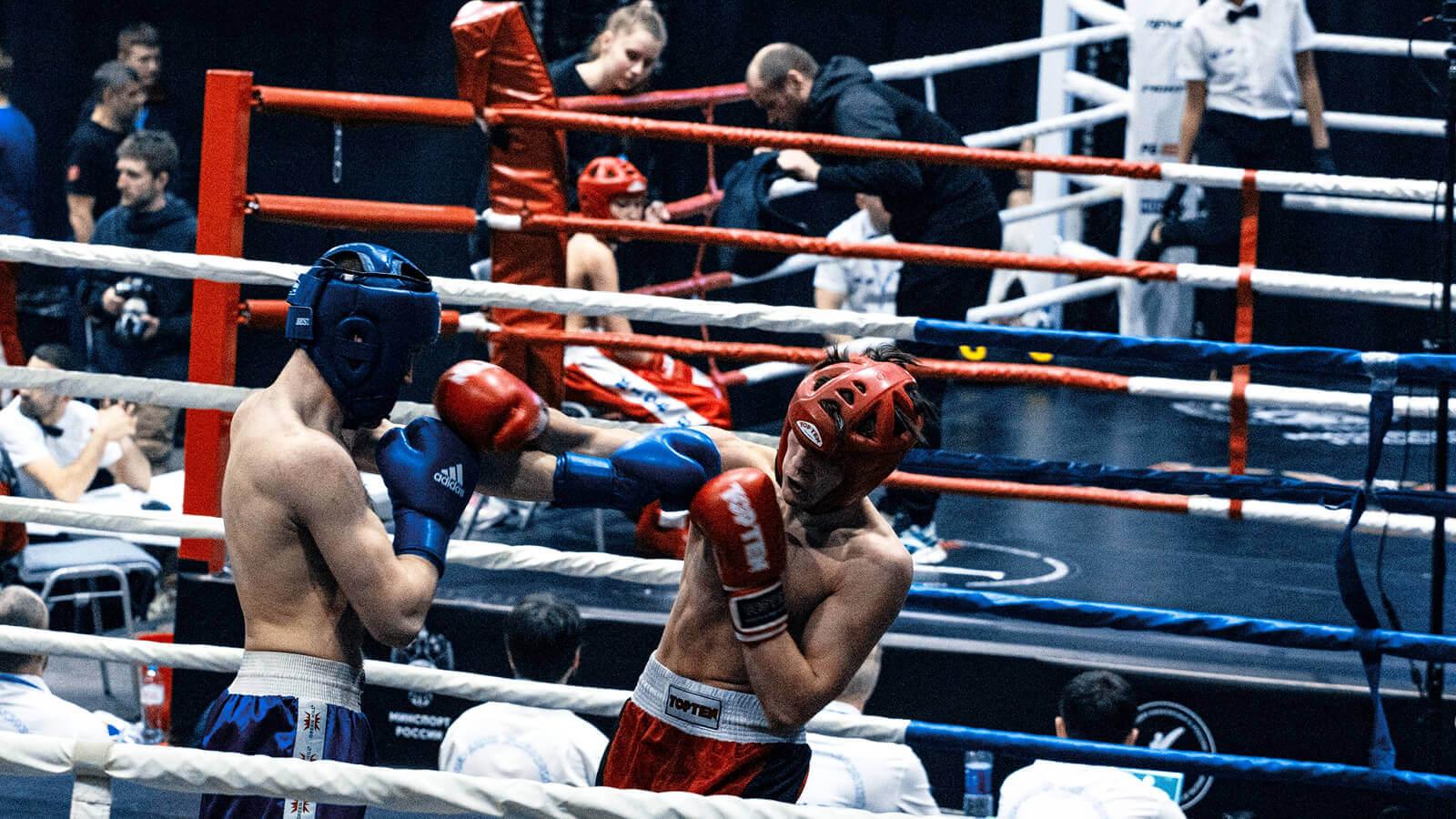 Кикбоксингтен турнир